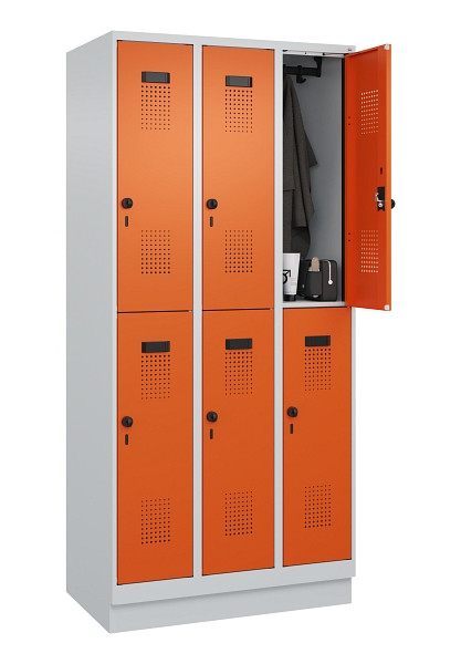 C+P Doppelstöckiger Spind Evolo PLUS, mit Sockel, 6 Fächer, 1950x900x500mm, 7035, Frontfarbe RAL 2004 Reinorange, Drehriegel, 049320-30 S10002