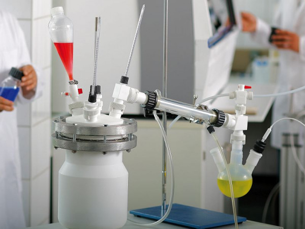 Bohlender Planschliff-Destillationsanlage Inhalt in ml: 1.000, B 280-06