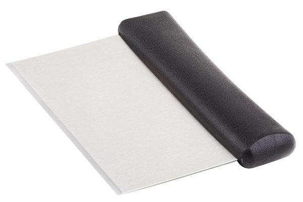 APS Teigschaber / Abstecher, 15,5 x 8 cm, Edelstahl-Klinge, rutschfester Griff aus Polypropylen, schwarz, 88930