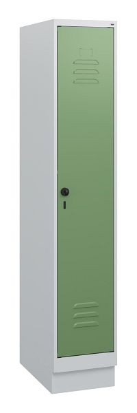 C+P Umkleidespind Classic PLUS, Sockel, 1630x300x500mm, 7035/6011, Drehriegel, 0800205-10 S10006