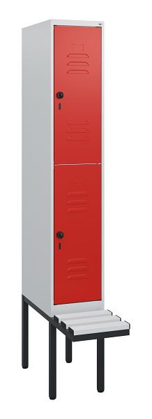 C+P Doppelstöckiger Spind Classic PLUS, 1950x300x815mm, 7035/3020, Drehriegel, mit Untergestell und schwebender Sitzfläche, 0803405-10 S10062