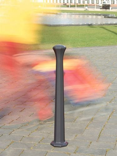 Moravia Poller aus Aluminium, herausnehmbar, lackiert, zum Einbetonieren, ohne Ösen, Höhe Überflur: 900 mm, 310873