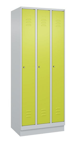 C+P Umkleidespind Classic PLUS, Sockel, 3 Abteile, 1950x750x500mm, 7035/0024, Zylinderschlösser, 080020-39 S10025