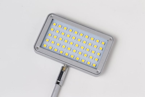 Showdown Displays Wand LED-50 silber, Plastik, Stahl, WLED50S