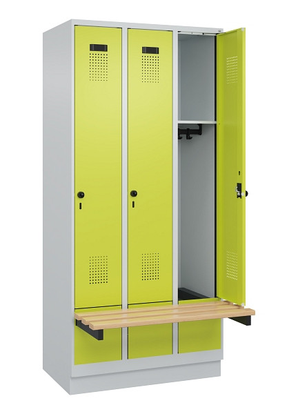 C+P Spind Evolo PLUS, 3 Abteile, 1950x900x815mm, 7035/0024, Drehriegel, Sitzfläche Holz, Sitzbank auskragend Sockel, 049040-30 S10015
