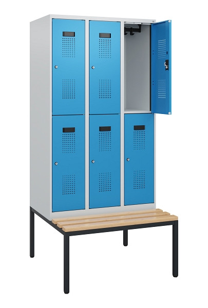 C+P Doppelstöckiger Spind Evolo PLUS, Bank, 6 Fächer, 1950x900x815mm, 7035/5012, Zylinderschloss, Sitzfläche Buche-Hartholz, Sitzbank, 0493505-30 S10031
