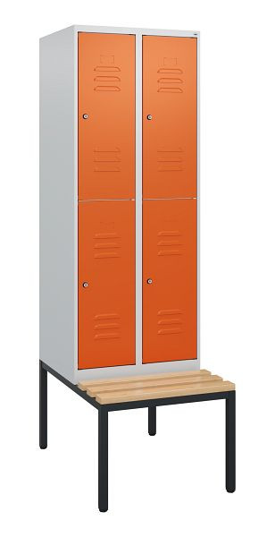 C+P Doppelstöckiger Spind Classic PLUS, 2 Abteile, 1950x600x815mm, 7035/2004, Zylinderschlösser, Buche-Sitzleisten, Sitzbank, 0803505-20 S10122