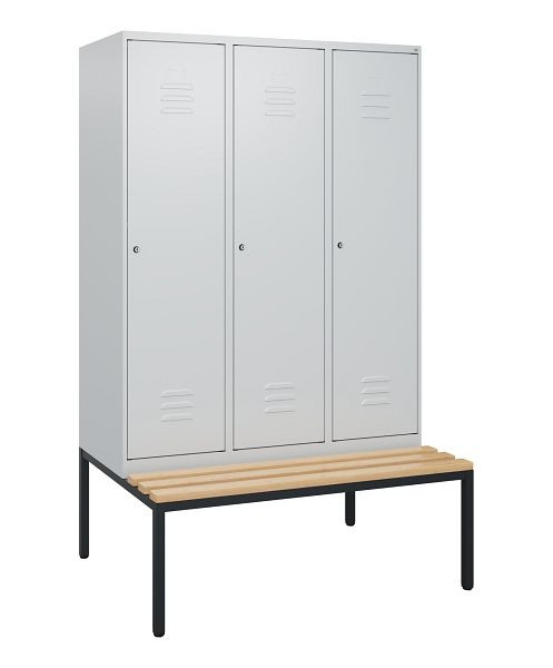 C+P Umkleidespind Classic PLUS, mit untergebauter Sitzbank, 3 Abteile, 1950x1200x815mm, 7035/7035, Zylinderschlösser, Buche-Sitzleisten, 0800505-32 S10024