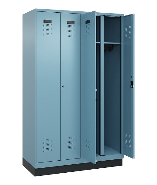 C+P Schwarz-Weiß-Spind Evolo PLUS, mit Sockel, 4 Abteile, 1950x1200x500mm, RDS Architekturblau, Abteilbreite 300 mm, Schlüssel 2, 049022-40 S10048