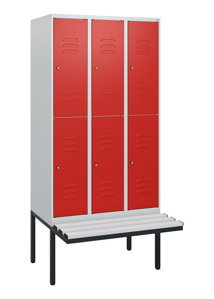 C+P Doppelstöckiger Spind Classic PLUS, 3 Abteile, 1950x900x815mm, 7035/3020, Zylinderschlösser, schwebende Sitzfläche, 0803405-30 S10077