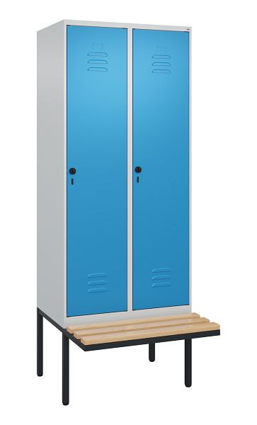 C+P Umkleidespind Classic PLUS, 2 Abteile, 2120x800x815mm, 7035/5012, Drehriegel, Buche-Sitzleisten, je 2 Doppel-Haken, 0800407-22F S10004