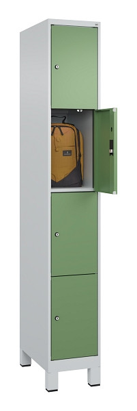 C+P Schließfachschrank Evolo PLUS, mit Füßen, 4 Fächer, 1950x300x500mm, 7035/60, Frontfarbe RAL 6011 Resedagrün, 049010-104 S10010