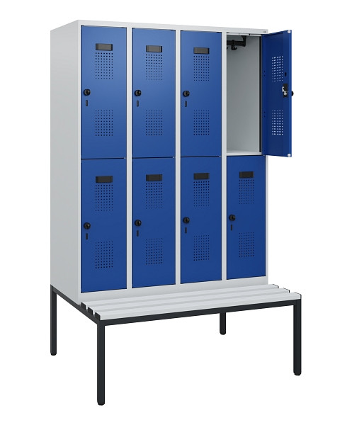 C+P Doppelstöckiger Spind Evolo PLUS, Bank, 8 Fächer, 1950x1200x815mm, 7035/5010, Drehriegel, Sitzfläche Kunststoff, Sitzbank, 0493505-40 S10093