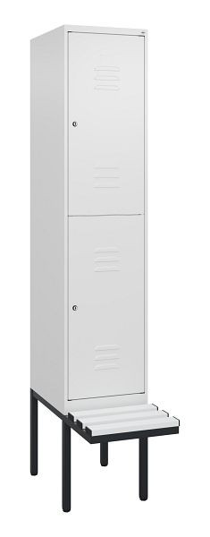 C+P Doppelstöckiger Spind Classic PLUS, 2120x400x815mm, 9016/9016, Zylinderschlösser, mit Untergestell und schwebender Sitzfläche, 0803407-12 S10029