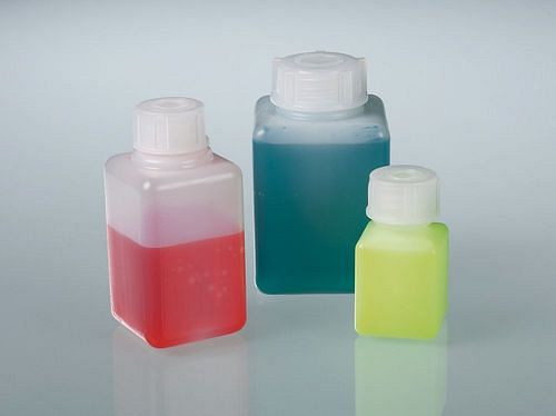 DENIOS Enghalsflasche aus HDPE, quadratische Grundfläche, 50 ml, VE: 200 Stück, 309684