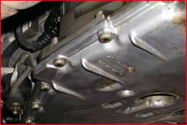 KS Tools Ölwannen-Stecknuss für RIBE–Schrauben, SW8, 917.3866