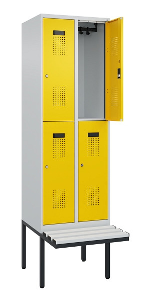 C+P Doppelstock-Spind Evolo PLUS, Bank, 4 Fächer, 2120x600x815mm, 7035/1023, Zylinderschloss, Sitzfläche Kunststoff, 0493407-20 S10109