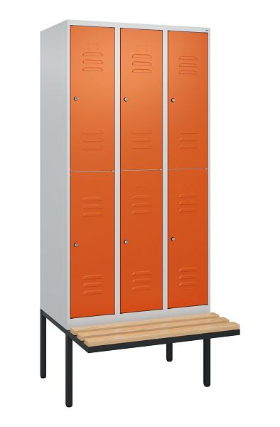 C+P Doppelstöckiger Spind Classic PLUS, 3 Abteile, 2120x900x815mm, 7035/2004, Zylinderschlösser, Buche-Sitzleisten, Sitzfläche, 0803407-30 S10182