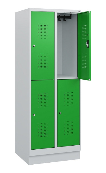 C+P Doppelstöckiger Spind Evolo PLUS, Sockel, 4 Fächer, 1630x600x500mm, 7035/603, Zylinderschloss, 0493205-20 S10038