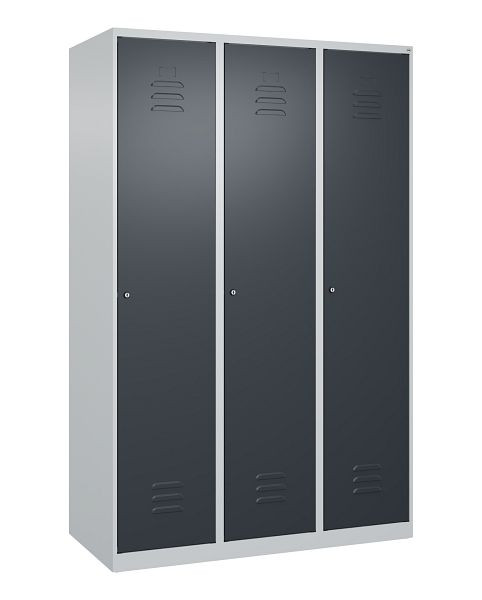 C+P Umkleidespind Classic PLUS mit Mitteltrennwand, 3 Abteile, 1850x1200x500mm, 7035/7016, Zylinderschlösser, 080000-32F S10006