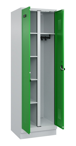 C+P Wäsche-/Garderobenspind Evolo PLUS, mit Sockel, 2 Abteile, 1950x600x500mm, 7, Frontfarbe RAL 6037 Reingrün, Drehriegel, 049620-20 S10011