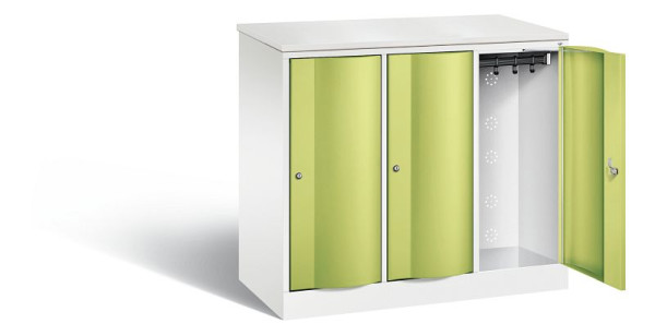 C+P Garderobenschrank Resisto, H1077xB1148xT540mm, Farbe: Verkehrsweiß / Viridingrün, 8271-372 S10102