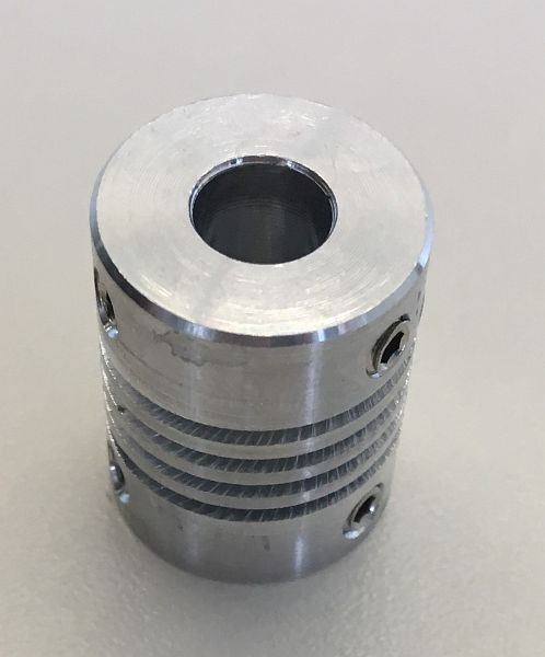 ELMAG ALU-Kupplung für Drehgeber, zu Tafelblechscheren HGS-A & HGD, Länge 24mm, Außen-Ø: 20mm, Innen-Ø: 8mm, 9804012