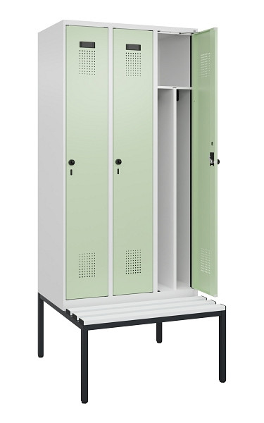 C+P Spind Evolo PLUS, 3 Abteile, 2120x900x815mm, 9016/6019, Haken 4, Drehriegel, Sitzfläche Kunststoff, Sitzbank, 0490507-30F S10073