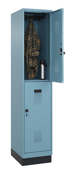 C+P Doppelstöckiger Spind Evolo PLUS, mit Sockel, 2 Fächer, 1950x400x500mm, 0010, Drehriegel, 049320-12 S10021