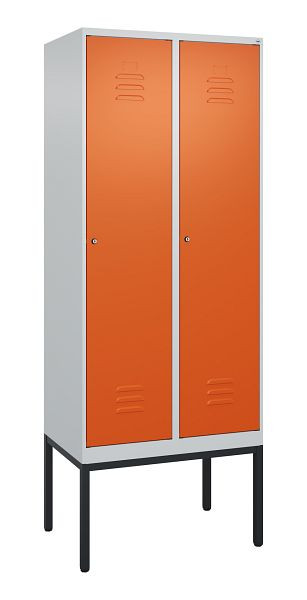 C+P Umkleidespind Classic PLUS mit Mitteltrennwand, Gestell, 2 Abteile, 2120x800x500mm, 7035/2004, Zylinderschlösser, 0800307-22F S10031