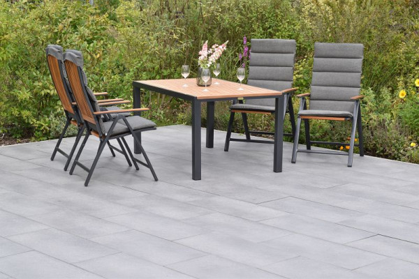 Merxx Athos Set 9-teilig, 4 Klappsessel, Rückenlehne 5-fach verstellbar, 4 Kissen, unigrau, 1 Tisch 150 x 90 cm, Aluminium mit FSC Akazienholz, 50832-800