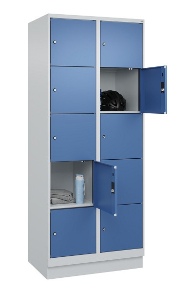 C+P Schließfachschrank Evolo PLUS, mit Sockel, 10 Fächer, 1950x800x500mm, 7035/5, Frontfarbe RAL 5023 Fernblau, 049020-225 S10008