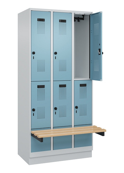 C+P Doppelstock-Spind Evolo PLUS, Bank, 6 Fächer, 1950x900x815mm, 7035/0010, Drehriegel, Sitzfläche Buche-Hartholz, mit Sockel, 049340-30 S10009