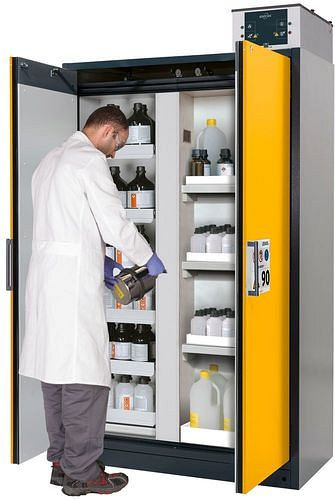 asecos Feuerbeständiger Gefahrstoffschrank Select, Mittelwand, Auszugswannen und Wannenböden, gelb, 266830