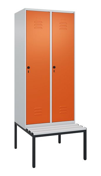 C+P Umkleidespind Classic PLUS mit Mitteltrennwand, Bank, 2 Abteile, 2120x800x815mm, 7035/2004, Drehriegel, 0800507-22F S10121