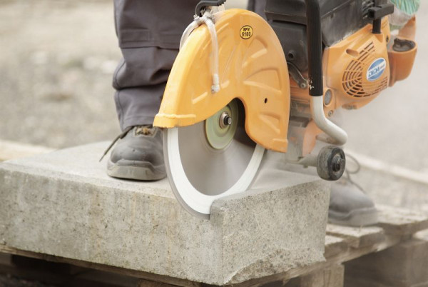 Klingspor DT 350 U Diamanttrennscheiben 350 x 3 x 20 mm 24 Segmente 40 x 3 x 10 mm Standardverzahnung, für Motortrennschleifer und Tischsägen, 336224