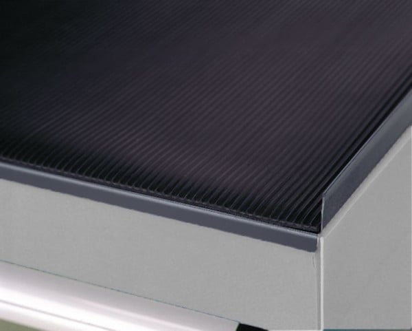KLW Abrollrand mit 3-seitigem Rand, Riefengummi, für Werkzeugschränke/-wagen, B: 1108mm T: 656mm H: 19mm, schwarz, 7Z-PP-ARR3G