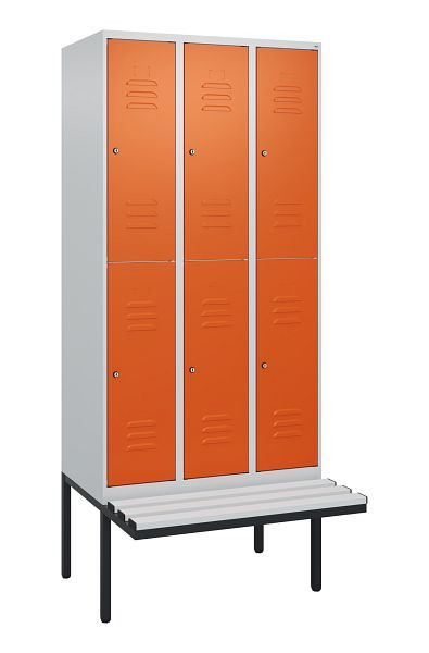 C+P Doppelstöckiger Spind Classic PLUS, 3 Abteile, 2120x900x815mm, 7035/2004, Zylinderschlösser, schwebende Sitzfläche, 0803407-30 S10185