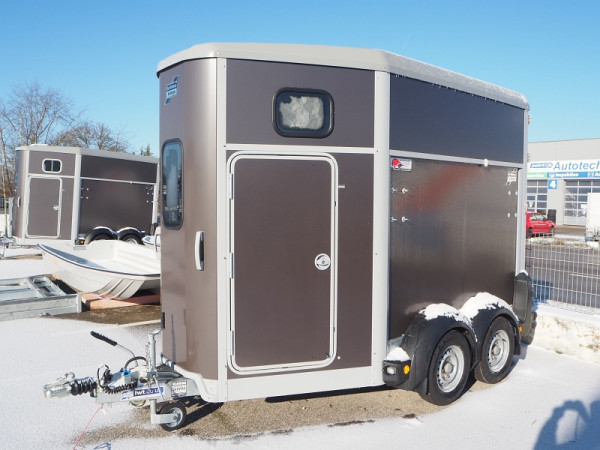Ifor Williams HB 506 Sattelkammer Pferdeanhänger, Maße: 1670 x 3160 x 2260 mm, SW10739