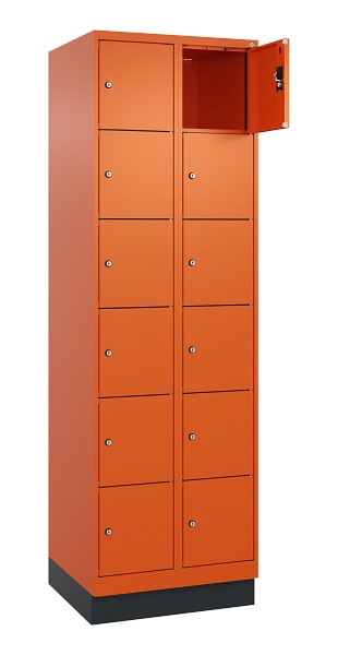 C+P Schließfachschrank Evolo PLUS, mit Sockel, 12 Fächer, 1950x600x500mm, 2004/2, 049020-206 S10023
