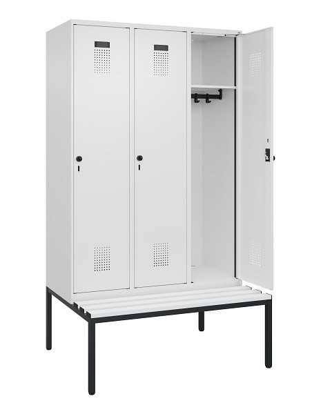 C+P Spind Evolo PLUS, 3 Abteile, 2120x1200x815mm, 9016/9016, Haken 4, Drehriegel, Sitzfläche Kunststoff, Sitzbank, 0490507-32 S10074