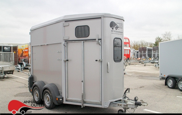 Ifor Williams HB 506 Frontausstieg Pferdeanhänger, Maße: 1670 x 3160 x 2260 mm, SW10738