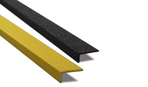 Moravia Antirutschwinkel aus GFK, T 230, B 600 mm, Abkantung 30 mm, schwarz, Kante gelb, 252169