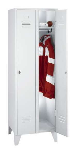 KLW Stahl-Kleiderschrank mit Füßen, 1850 x 600 x 500 mm H x B x T, 2 Abteile, 2 Hutablagen, 2 Kleiderstangen, mit jeweils 3 Kleiderhaken, 08/92-SA