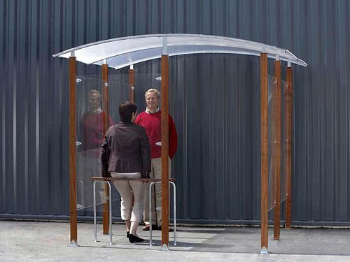 DENIOS Raucherunterstand, zur Wandmontage, 6 m², Holzrahmen, 210534