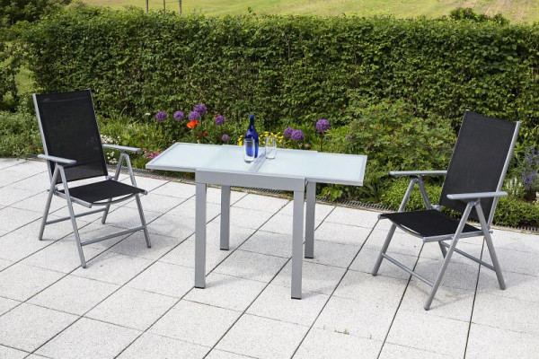 Merxx Amalfi Set 3-teilig, 2 Amalfi Klappsessel, Rückenlehne verstellbar, 1 Ausziehtisch 65 (130) x 65 cm, matte Glasplatte, silber/schwarz, 50352-317