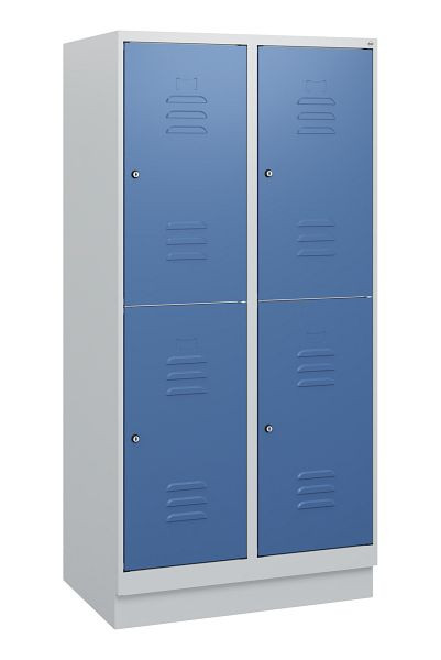 C+P Doppelstöckiger Spind Classic PLUS, Sockel, 2 Abteile, 1630x800x500mm, 7035/5023, Zylinderschlösser, 0803205-22 S10035