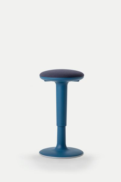 Bisley Höhenverstellbare Stehhilfe, Gepolsterte, drehbare Sitzfläche, Farbe blue, TUCPXN002