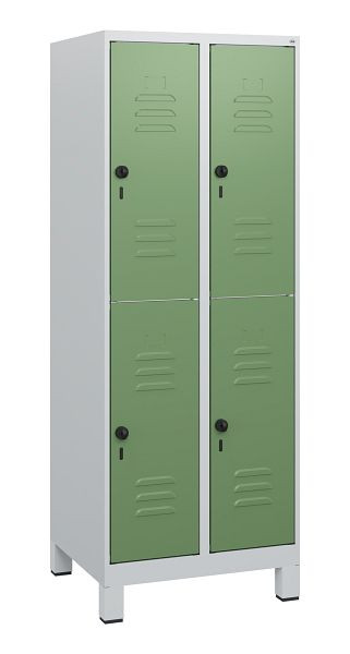 C+P Doppelstöckiger Spind Classic PLUS, Füße, 2 Abteile, 1630x600x500mm, 7035/6011, Drehriegel, 0803105-20 S10006