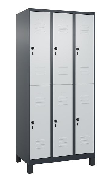 C+P Doppelstöckiger Spind Classic PLUS, Füße, 3 Abteile, 1950x900x500mm, 7016/7035, 080310-30 S10013